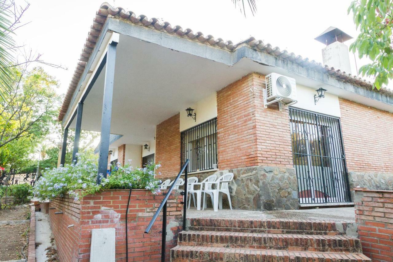 Fantastico Chalet Con Piscina En Avenida Del Brillante Villa Cordoba Ngoại thất bức ảnh