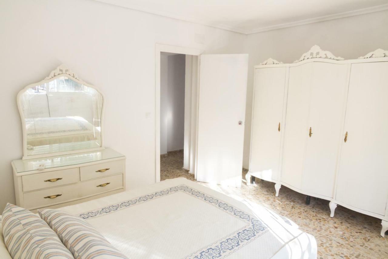 Fantastico Chalet Con Piscina En Avenida Del Brillante Villa Cordoba Ngoại thất bức ảnh